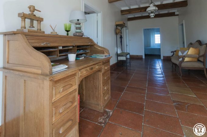 31G101170-24861ffffb71422299888cb30f8f614f