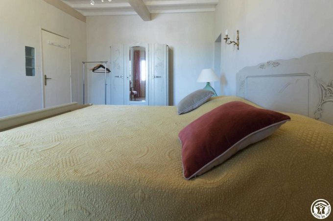 31G101170-69bf6a1e4c62401f8cae3ac25e49f8a6