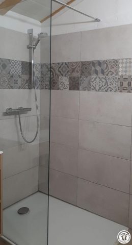 31G101170-724c8191d3f14a8b8e701874210f78c9