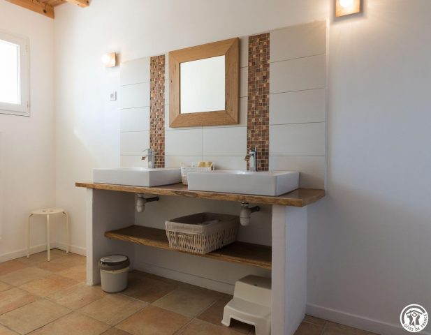 31G101170-9328e8a00e2f462785c8e819b675048b