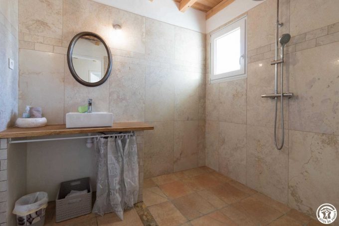 31G101170-a0ff47f728ad4c9c85552cea8d060178