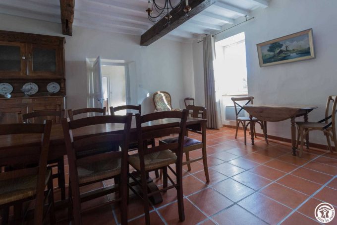 31G101170-f2b08c37f1f04148a20474d07b78727c