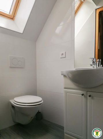 31G101175-44300f5e3bf742fd9f59dc28e7d9f4df