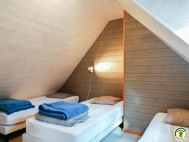 31G101175-471756cc49464bee84f5ec38f75d266c