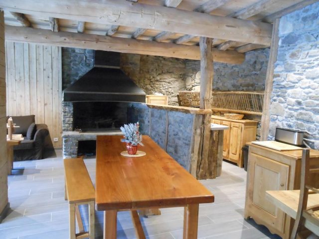 31G101175-5802146fd6b1411fbd5eb3567132a0ca