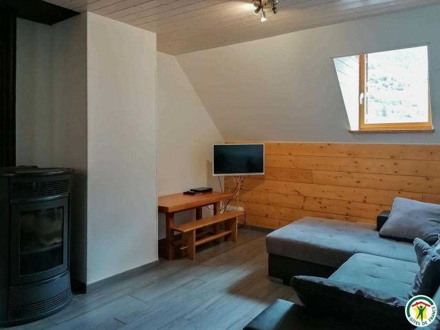 31G101175-9b127d63e6694c1e8a197fbfbd2c98f8