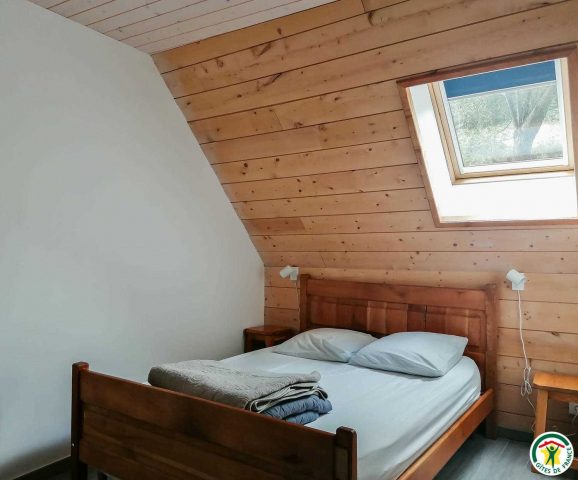 31G101175-a81d134c1e6242a5a7a290230cd3d98c