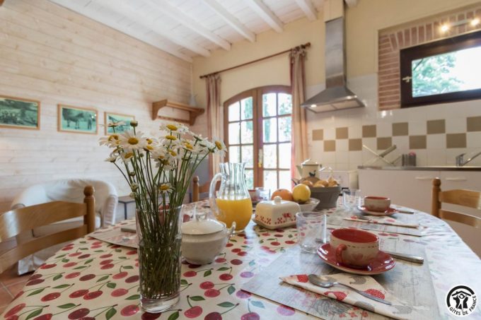 31G101199-049e406db2de4bdcb5f96f4105d36ceb