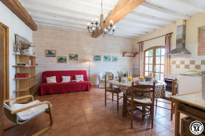 31G101199-16b1c4c57b6e4046bc616a8ad3d13ff9