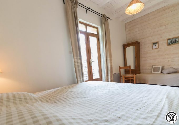 31G101199-4c7be7b2c191405dbde4104ccfec9a94