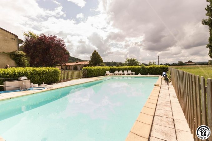 31G101199-4dff60331b9c41eead29ace5d8cba54c