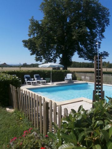 31G101199-63b9024e54d0484a808c0f464be112e3