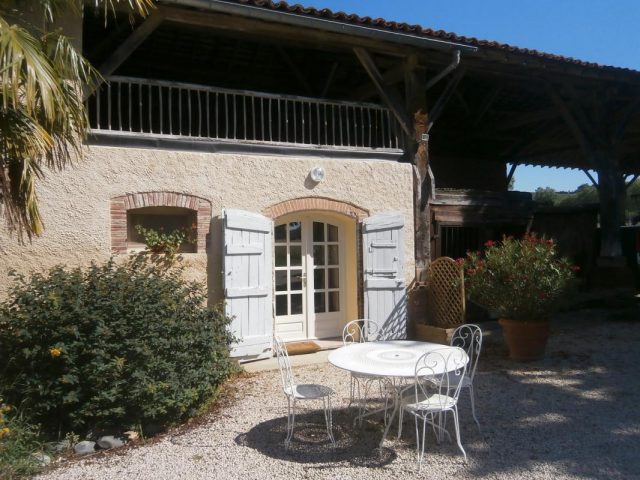 31G101199-f8e22141e3d84e2aaeea585a3cf2bbb6