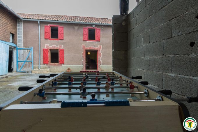 31G101201-3d438c2219a5428ba39380eb53ee7fcb