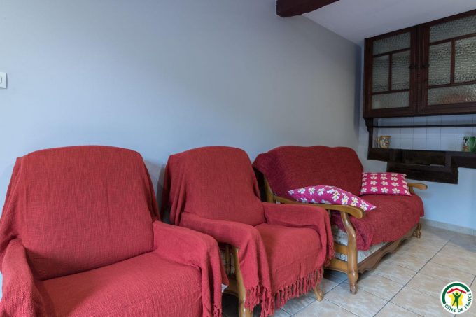 31G101201-800dbe839bec4020bbf60899409077b0