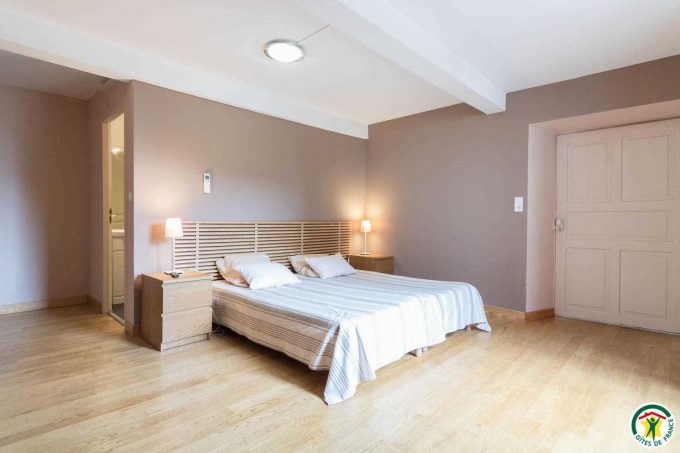 31G101201-9f1159c39be24aa3b38b8903f90ab3c9