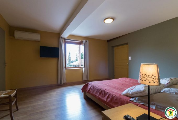 31G101201-f231dbe8e6624428b33355637453fa65