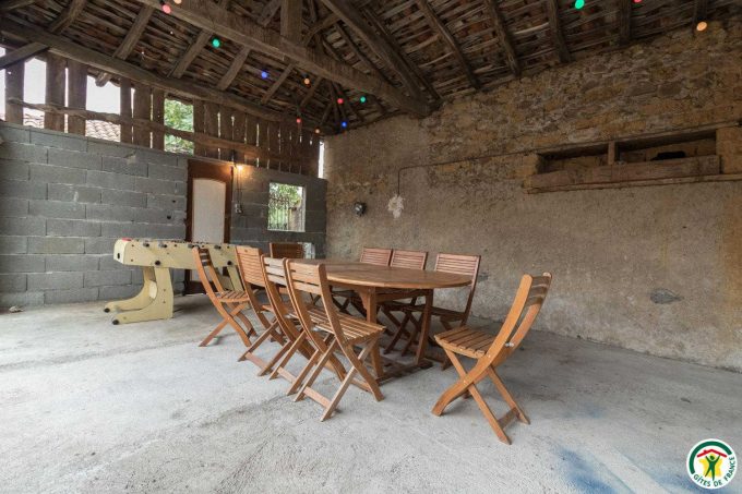 31G101201-fada97404c4449c7ae3680d14d89d679