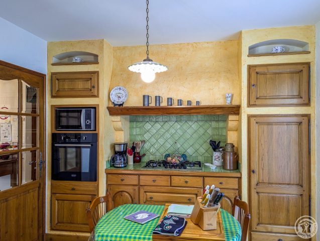 31G101202-19a6bf5dee0b4b7ba2c6543c26fe9673