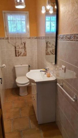 31G101202-737cbeaeada24e028391cc1e6971a2b6