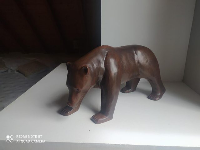 31G101218-1909592d259948b5aa960a06374c8611