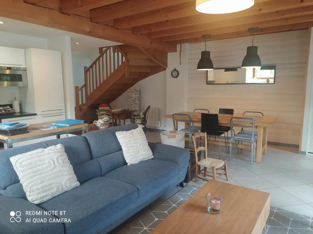 31G101218-1ad14b519207453ca9a73eff3f022d58