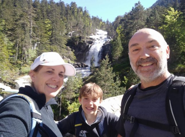 31G101218-3401556540e64b8f9315bae4caae62ae