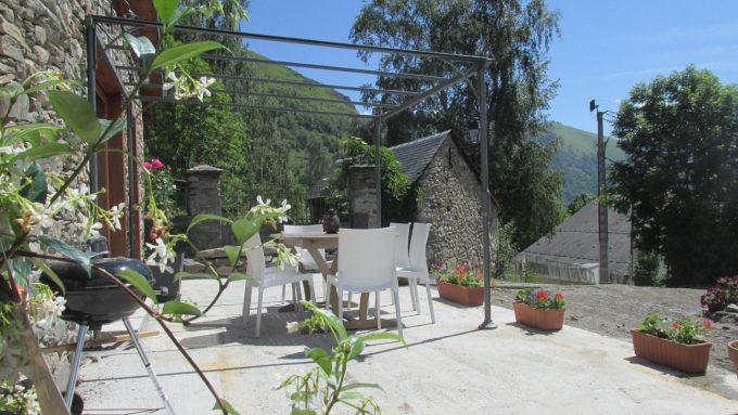 31G101218-f0dfdfeb3ae14334955607e3b993f644