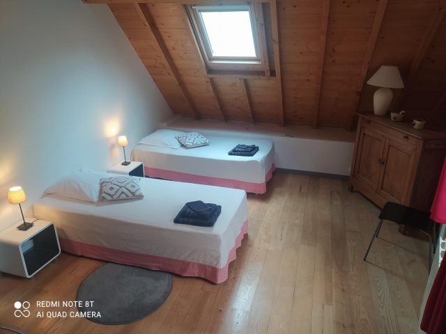 31G101218-ff6d2e67dae041c1983be9219ab8b777