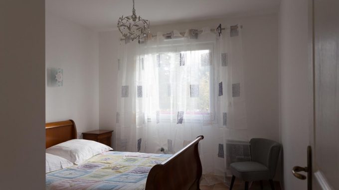 31G101223-c99ee031f1de48839f534f0c89584da9