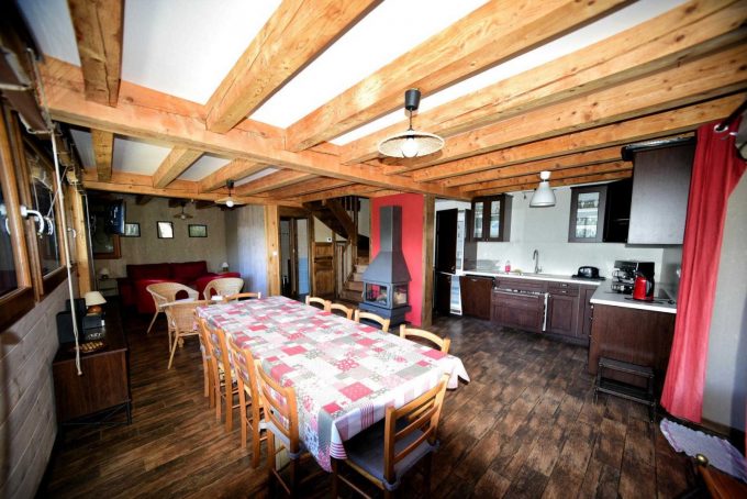 31G101242-28b6236a9b0f4dab8ea40c409c9cd15b