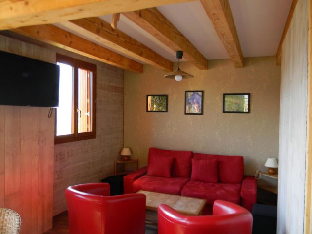 31G101242-47448d31cf8c473491d2e1f04ee8cbf6