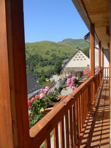 31G101242-5cf26d4bbee5458aa32b1b5c35721523