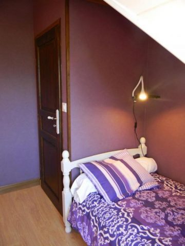 31G101242-86b7fe7e594e4d76aa9b6ddddb2ee497