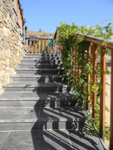 31G101242-f8fe017f8d8f4cafaddf63779774314d