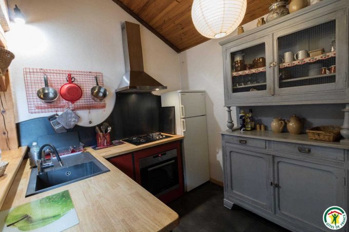 31G101247-12cb0be9829b460f978d7be0b4493dce