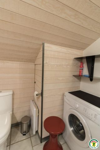 31G101247-23ffc3623a3a4606b99fc9bab78798f5