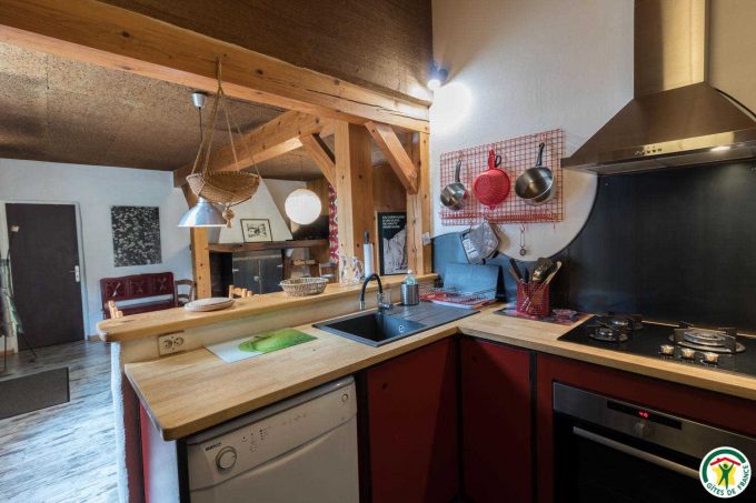 31G101247-31c23a73348f4008befb2ae68018e348