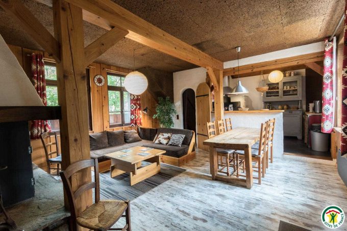 31G101247-beed316a34c94b1fbe26b1ae24b6fcad