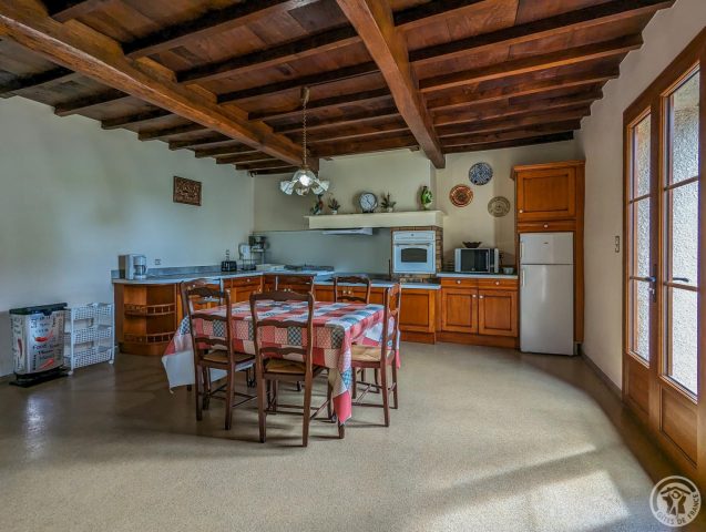 31G101249-47290bce68ef4993add4d799f4c12a34