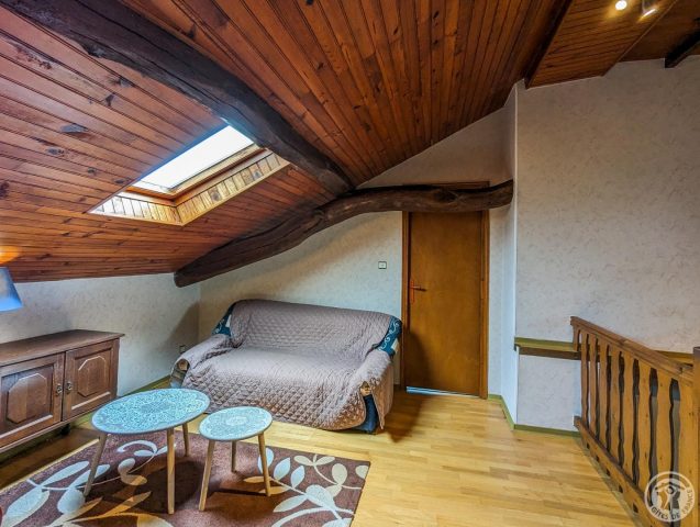 31G101249-85a39e9850154f1da160deaa85f580ae