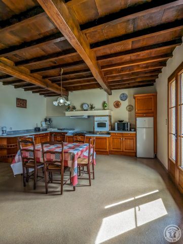 31G101249-a44ef4f7108743598c9df00290992b99