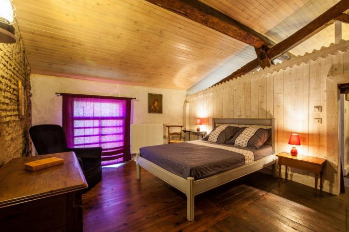 31G101275-132259f356a044378c0732ce158f247c