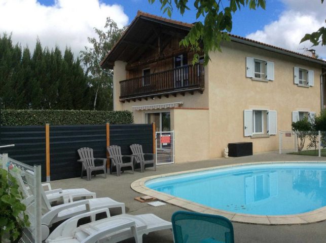 31G101281-595fd7cc634f4a1eb5f5cb47c45cc46f