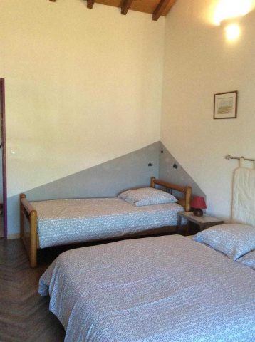 31G101281-c1a3ce0c7af84efe81e3b9f18a904a9f