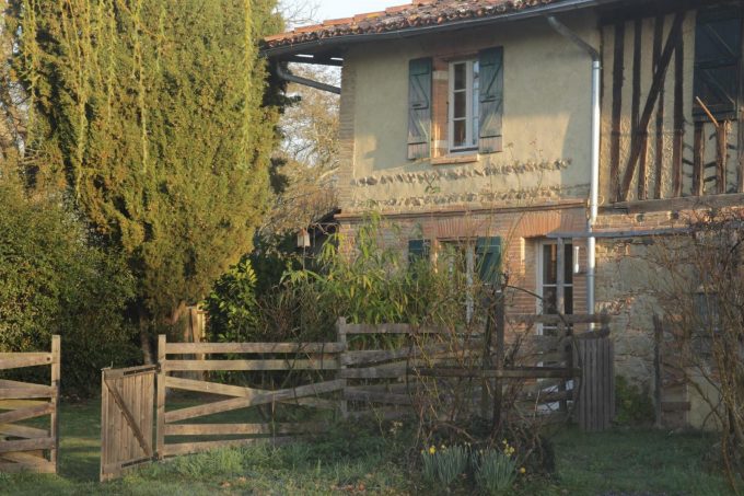 31G101284-8f581272d42745f18ea3dfd7834799b4