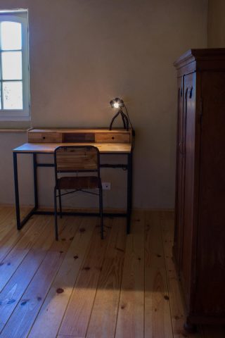 31G101284-e7e054422c1c470aaaf52980f5cad526