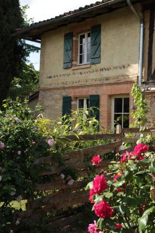 31G101284-ee021b227446418cb0ede3e9db612274