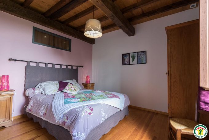 31G101297-62e4c451e2954f319264f0d15faa553b