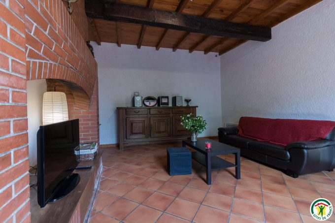 31G101297-a254557e54af416dbb45b33c441e33ea